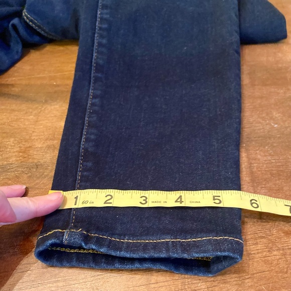 💥GAP True Skinny Dark Wash Mid-Rise Jeans💥 - Picture 12 of 13